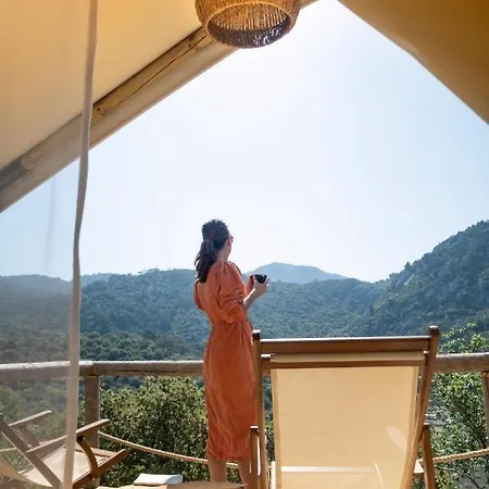 Five Senses Glamping 博德鲁姆